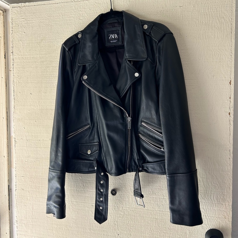 Zara Women's Black Leather Biker Jacket